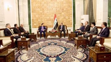 جولة سياسية ساخنة للديمقراطي الكردستاني في بغداد جولة سياسية ساخنة للديمقراطي الكردستاني في بغداد