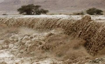 الدفاع المدني يبدأ عملية إنقاذ ستة أشخاص حاصرتهم السيول في ميسان