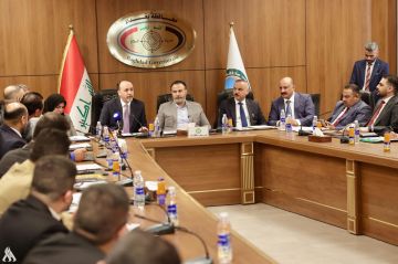 أمين العاصمة ومجلس بغداد يبحثان تعزيز التعاون لتحسين الواقع الخدمي أمين العاصمة ومجلس بغداد يبحثان تعزيز التعاون لتحسين الواقع الخدمي