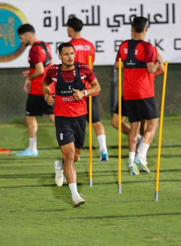 علي الحمادي يغادر بعثة المنتخب الوطني علي الحمادي يغادر بعثة المنتخب الوطني