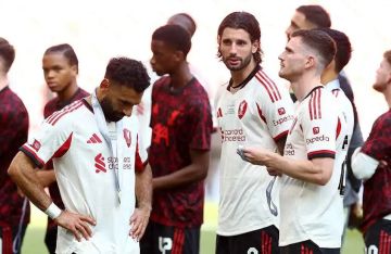 نجم الأهلي السابق يوجه ضربة قوية لمحمد صلاح نجم الأهلي السابق يوجه ضربة قوية لمحمد صلاح