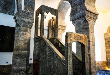 العراق.. إعادة ترميم جامع النوري الكبير ومئذنته الحدباء في مدينة الموصل القديمة (صور)