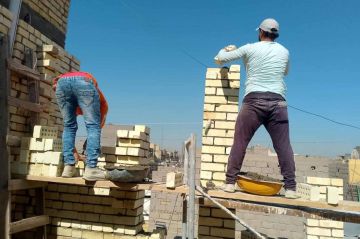 عمال البناء في العراق خارج سباق الضمان الصحي والمالي