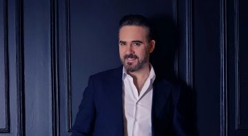 حتى في منزلي لا أضع هذا المستوى! وائل جسار يغادر حفل رأس السنة في العراق غاضبا (فيديو)