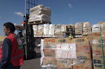 العراق يدعم غزة بوجبات من البطاقة التموينية