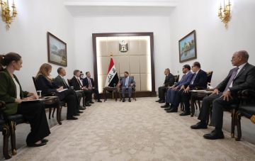 رئيس الوزراء يبحث مع مستشار الأمن القومي البريطاني تعزيز العلاقات الثنائية رئيس الوزراء يبحث مع مستشار الأمن القومي البريطاني تعزيز العلاقات الثنائية
