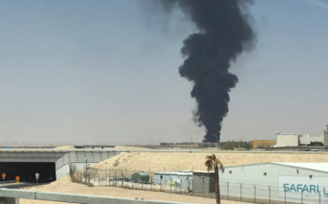 شهود يفيدون بعمليات إخلاء في مطار الرياض شهود يفيدون بعمليات إخلاء في مطار الرياض