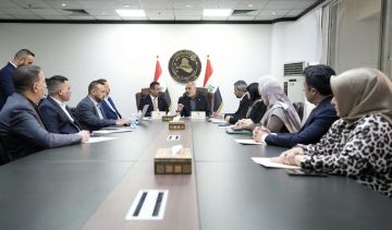 فيحان يوجه بإعداد تقارير رقابية على أداء الوزارات وتعزيز دور المحافظات فيحان يوجه بإعداد تقارير رقابية على أداء الوزارات وتعزيز دور المحافظات