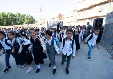 انطلاق العام الدراسي الجديد في عموم مدارس العراق انطلاق العام الدراسي الجديد في عموم مدارس العراق