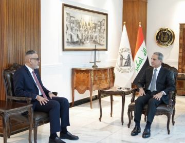 القاضي زيدان ووزير السياحة يبحثان الحلول القانونية للإشكاليات المتعلقة بقطاع السياحة بالعراق القاضي زيدان ووزير السياحة يبحثان الحلول القانونية للإشكاليات المتعلقة بقطاع السياحة بالعراق