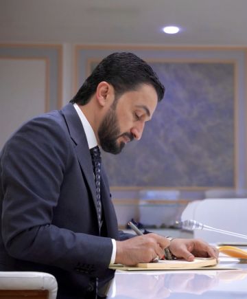 وزير الاتصالات: منصة (أمين) عالجت 24 ألف حالة ابتزاز إلكتروني وزير الاتصالات: منصة (أمين) عالجت 24 ألف حالة ابتزاز إلكتروني