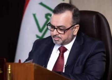 وزير الصحة يوجه بتسهيل إجراءات علاج مرضى الأورام وصرف علاجهم بشكل عاجل وزير الصحة يوجه بتسهيل إجراءات علاج مرضى الأورام وصرف علاجهم بشكل عاجل