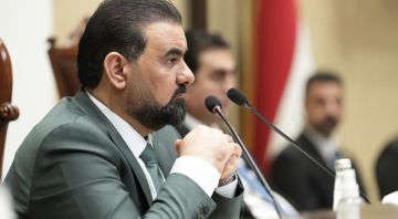 الحلبوسي يوجه لجنة المنافذ الحدودية النيابية بمتابعة أسباب غلق منفذ الشيب الحلبوسي يوجه لجنة المنافذ الحدودية النيابية بمتابعة أسباب غلق منفذ الشيب