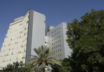 المالية: تأجيل الرسوم الكمركية عن اللحوم الحية والدجاج والبيض لدعم استقرار الأسعار المالية: تأجيل الرسوم الكمركية عن اللحوم الحية والدجاج والبيض لدعم استقرار الأسعار