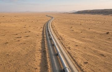 السعودية ترفع تدفقات النفط عبر شرق غرب إلى أكثر من 80 .. و4.5 ملايين برميل يوميا للتصدير السعودية ترفع تدفقات النفط عبر شرق غرب إلى أكثر من 80 .. و4.5 ملايين برميل يوميا للتصدير