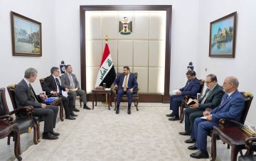 رئيس الوزراء يدعو الشركات الأوروبية الى الاستفادة من الفرص الاستثمارية المتاحة في العراق رئيس الوزراء يدعو الشركات الأوروبية الى الاستفادة من الفرص الاستثمارية المتاحة في العراق