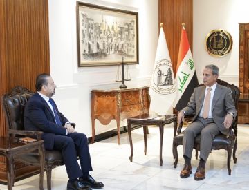 القاضي زيدان يبحث مع وزير الإعمار الرأي القانوني لعقود المشاريع ومعالجة المتوقف منها القاضي زيدان يبحث مع وزير الإعمار الرأي القانوني لعقود المشاريع ومعالجة المتوقف منها