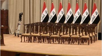 صادقون: استحداث 3 وزارات جديدة بينها الاقتصاد الرقمي والحوكمة والسياحة صادقون: استحداث 3 وزارات جديدة بينها الاقتصاد الرقمي والحوكمة والسياحة