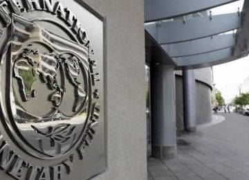 صندوق النقد يتوقع انكماش اقتصاد الشرق الأوسط 1.3 بالمئة في 2026 صندوق النقد يتوقع انكماش اقتصاد الشرق الأوسط 1.3 بالمئة في 2026