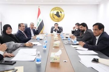 ملف السفراء تحت المساءلة.. لجنة العلاقات تستدعي وزير الخارجية لتعثر توزيعهم على البعثات الدبلوماسية ملف السفراء تحت المساءلة.. لجنة العلاقات تستدعي وزير الخارجية لتعثر توزيعهم على البعثات الدبلوماسية