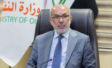 وزير النفط: إقبال متزايد من الشركات الأمريكية لتطوير الحقول النفطية والغازية في العراق وزير النفط: إقبال متزايد من الشركات الأمريكية لتطوير الحقول النفطية والغازية في العراق