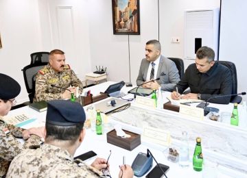 مدير مكتب القائد العام للقوات المسلحة يترأس اجتماعا لتوحيد الإجراءات والسياقات القانونية في المحاكم العسكرية ومحاكم قوى الأمن الداخلي