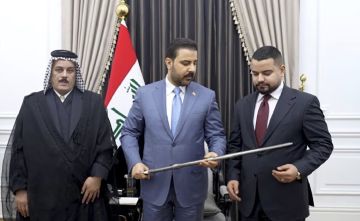 رئيس الوزراء يوجه بحماية المبلغ عن فساد وكيل وزارة الصناعة رئيس الوزراء يوجه بحماية المبلغ عن فساد وكيل وزارة الصناعة