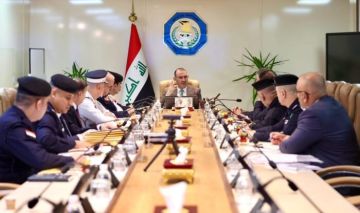 وزير الداخلية يوجه بتطوير مراكز الشرطة والمرور واستحداث مراكز للبطاقة الوطنية وزير الداخلية يوجه بتطوير مراكز الشرطة والمرور واستحداث مراكز للبطاقة الوطنية