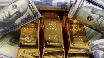 الذهب يتعافى من أدنى مستوى في شهرين مع تراجع الدولار