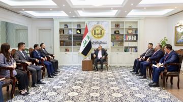مستشار الأمن القومي يؤكد أن حكومة الزيدي أولت اهتماما بالغا بملف سنجار وتعزيز استقراره مستشار الأمن القومي يؤكد أن حكومة الزيدي أولت اهتماما بالغا بملف سنجار وتعزيز استقراره