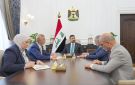 رئيس الوزراء يوجه بتثبيت جميع العقود والأجراء على الملاك واستحداث 120 ألف درجة وظيفية