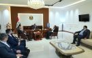 وزير التجارة يؤكد أهمية تعزيز التواصل مع الشركات والمؤسسات الاستثمارية الدولية