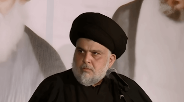 مقتدى الصدر يدعو إلى وقف الثور الإرهابي المتعطش للدماء بعد تصريحات أمريكية مثيرة للجدل