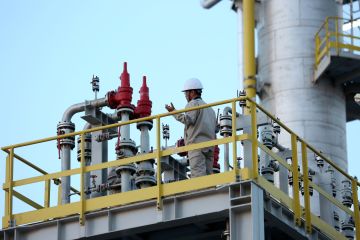 العراق.. قفزة نوعية في قطاع الطاقة وخطط طموحة لرفع استثمار الغاز المصاحب إلى مستويات غير مسبوقة العراق.. قفزة نوعية في قطاع الطاقة وخطط طموحة لرفع استثمار الغاز المصاحب إلى مستويات غير مسبوقة