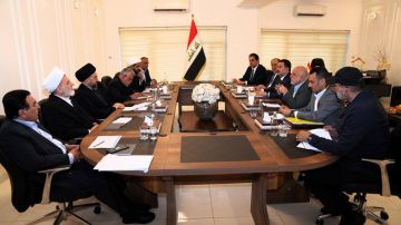 الإطار التنسيقي يرفض خرق الأجواء العراقية ويحذر من توسع دائرة الصراع الإطار التنسيقي يرفض خرق الأجواء العراقية ويحذر من توسع دائرة الصراع