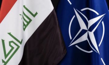 العراق يعلن رسميا بدء إخلاء بعثة الناتو من معسكراتها والانسحاب خارج البلاد بشكل مؤقت العراق يعلن رسميا بدء إخلاء بعثة الناتو من معسكراتها والانسحاب خارج البلاد بشكل مؤقت