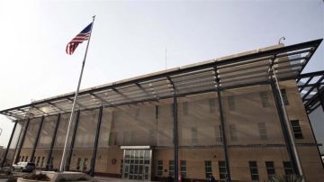 السفارة الأمريكية في بغداد تحث الأمريكيين على مغادرة العراق