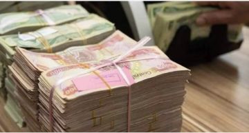 في أول ارتدادات إغلاق هرمز.. تعثر رواتب الموظفين العراقيين لشهر آذار