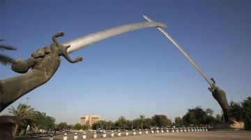 وزارة الثقافة تنفي وجود توجه لتحويل ساحة الاحتفالات الكبرى إلى مشروع استثماري وزارة الثقافة تنفي وجود توجه لتحويل ساحة الاحتفالات الكبرى إلى مشروع استثماري