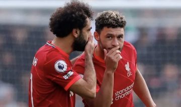 لاعب ليفربول السابق يشرح كيف تحول محمد صلاح إلى وحش كاسر لاعب ليفربول السابق يشرح كيف تحول محمد صلاح إلى وحش كاسر