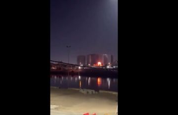 WSJ: واشنطن أجلت مزيدا من موظفيها من سفارتها ببغداد WSJ: واشنطن أجلت مزيدا من موظفيها من سفارتها ببغداد