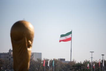 هل تمهد أزمة إيران طريق العراق والإمارات إلى مونديال 2026؟