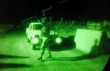 مصادر تتحدث هجوم ضخم على قاعدة فيكتوريا قرب مطار بغداد ولا تأكيدات رسمية عن قتلى أمريكيين مصادر تتحدث هجوم ضخم على قاعدة فيكتوريا قرب مطار بغداد ولا تأكيدات رسمية عن قتلى أمريكيين