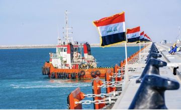 وزارة النقل: العراق مستمر في استقبال البواخر رغم التوترات الإقليمية