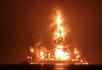 بعد استهداف ناقلتين.. العراق يغلق موانئه النفطية