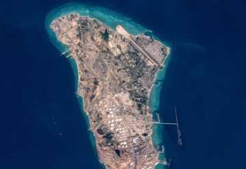 ترامب يهدد بمحو آبار النفط وجزيرة خرج إذا لم يفتح مضيق هرمز ترامب يهدد بمحو آبار النفط وجزيرة خرج إذا لم يفتح مضيق هرمز