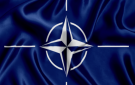 حلف شمال الأطلسي يعلن نقل أعضاء بعثته بالعراق إلى أوروبا