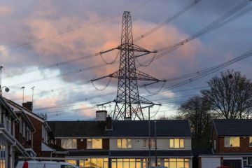 نمو القطاع الخاص البريطاني يتوقف تماما بسبب مخاطر الركود التضخمي