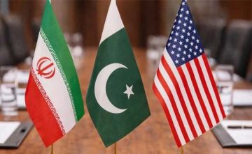 وفد باكستاني يزور طهران لنقل رسالة أمريكية