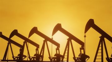 أسعار النفط تقفز بأكثر من 5 